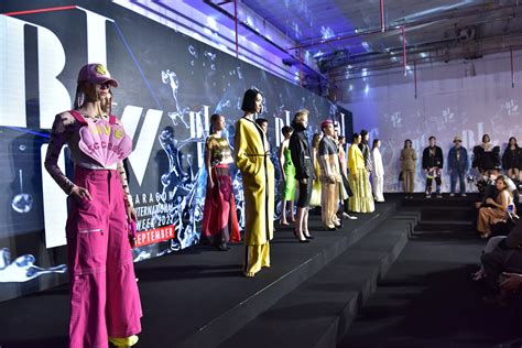 Bangkok Fashion Week 2019: A Kaleidoscope of Thai Tradition and Avant-Garde Style